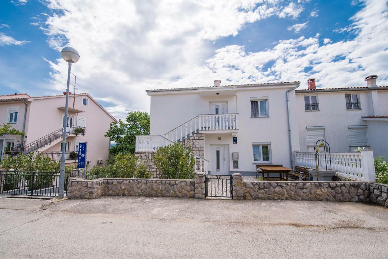 Apartments Oleander Krk Town Exterior photo